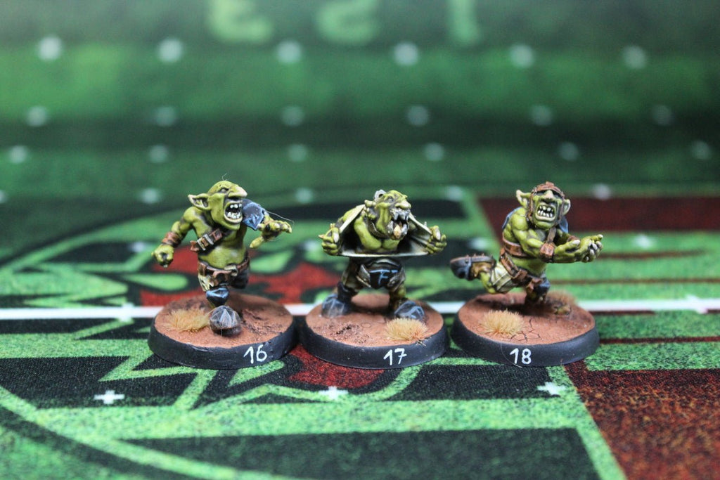 Pig Iron Pummelers Orc Football Team (20) - Tabletop Miniatures - ProxiesAU